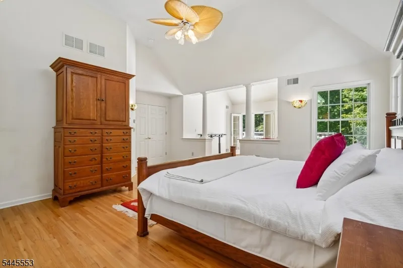 21 Misty Ln Green, NJ 07821