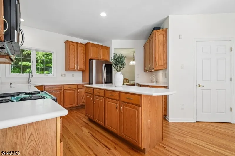 21 Misty Ln Green, NJ 07821