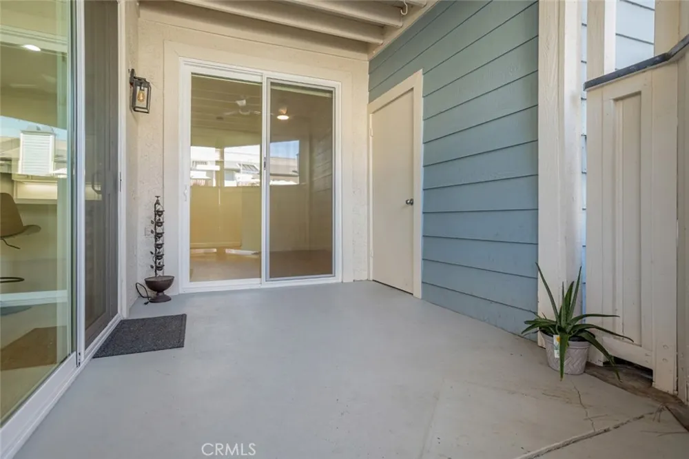 2438 Pleasant Way #M Thousand Oaks, CA 91362