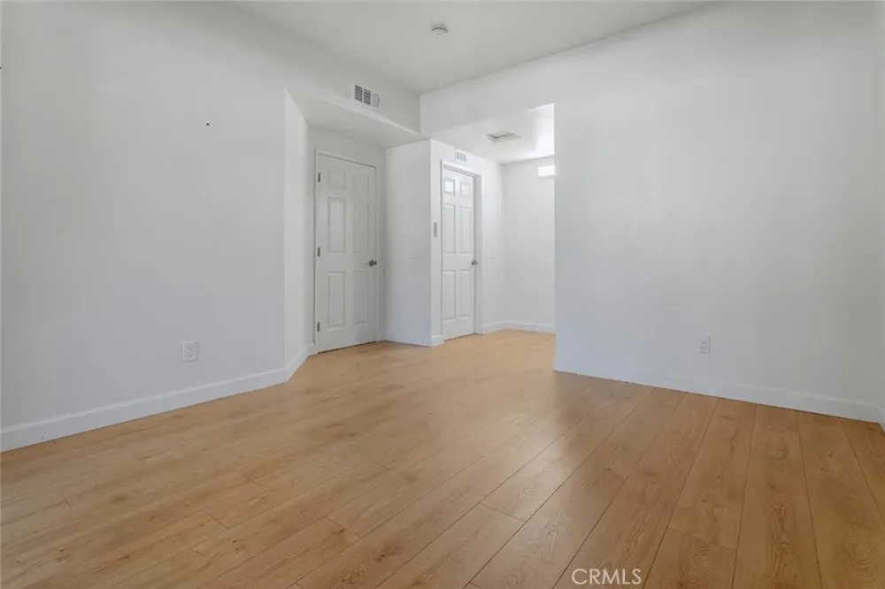 2438 Pleasant Way #M Thousand Oaks, CA 91362