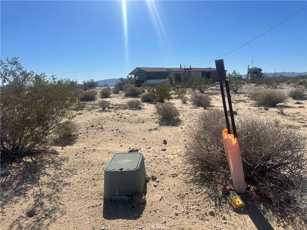 167 Bluegrass Avenue 29 Palms, CA 92277