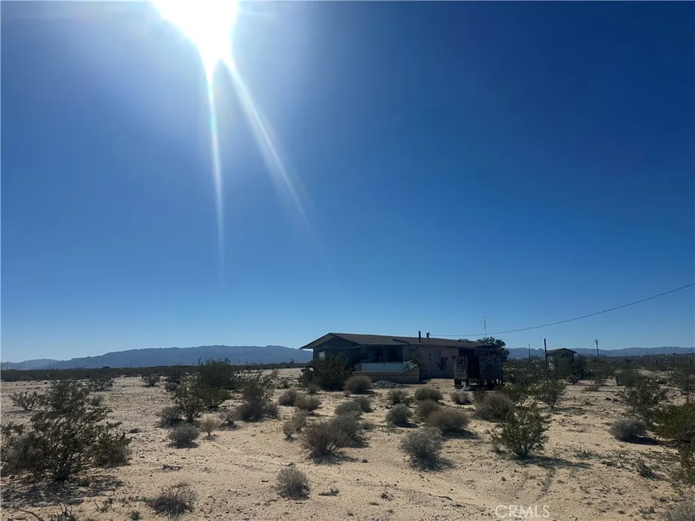 167 Bluegrass Avenue 29 Palms, CA 92277