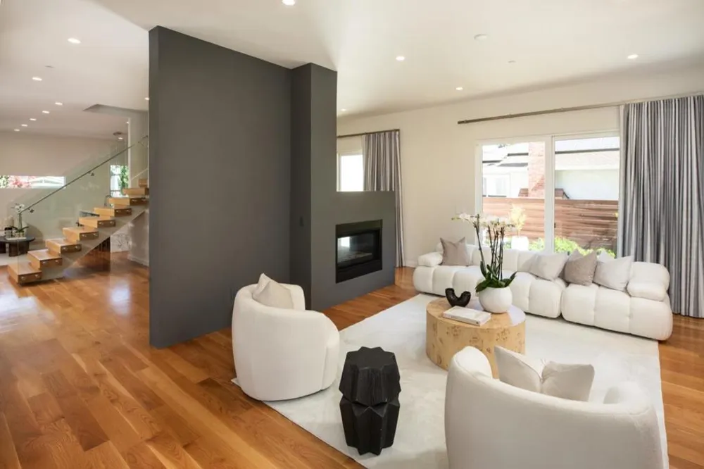 688 12th Avenue Menlo Park, CA 94025