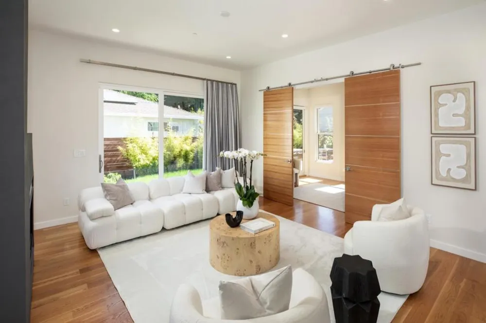 688 12th Avenue Menlo Park, CA 94025