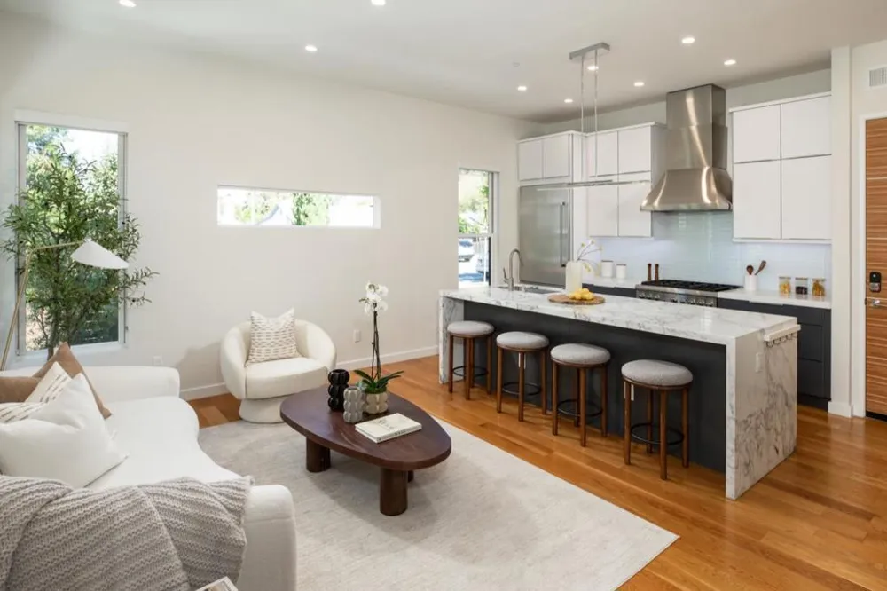 688 12th Avenue Menlo Park, CA 94025