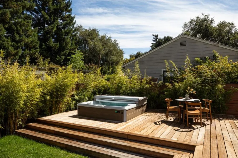 688 12th Avenue Menlo Park, CA 94025