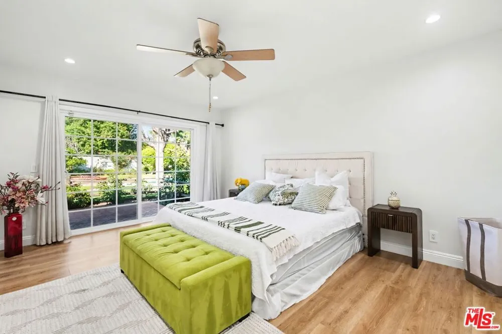 17409 Kinzie Street Los Angeles, CA 91325