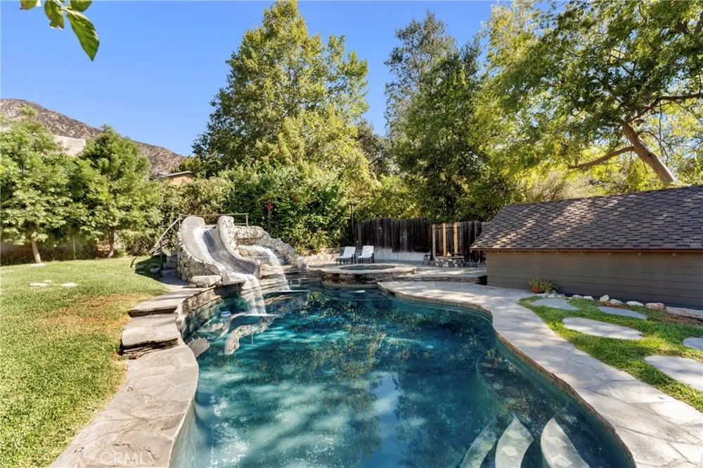 109 E Grandview Sierra Madre, CA 91024