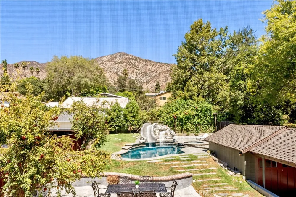 109 E Grandview Sierra Madre, CA 91024