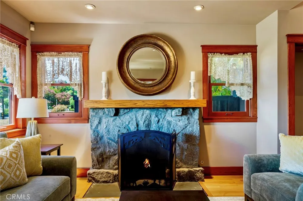 109 E Grandview Sierra Madre, CA 91024