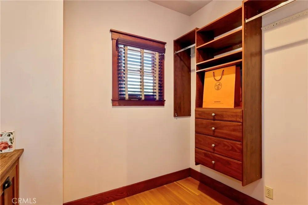 109 E Grandview Sierra Madre, CA 91024