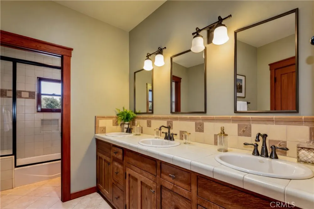 109 E Grandview Sierra Madre, CA 91024