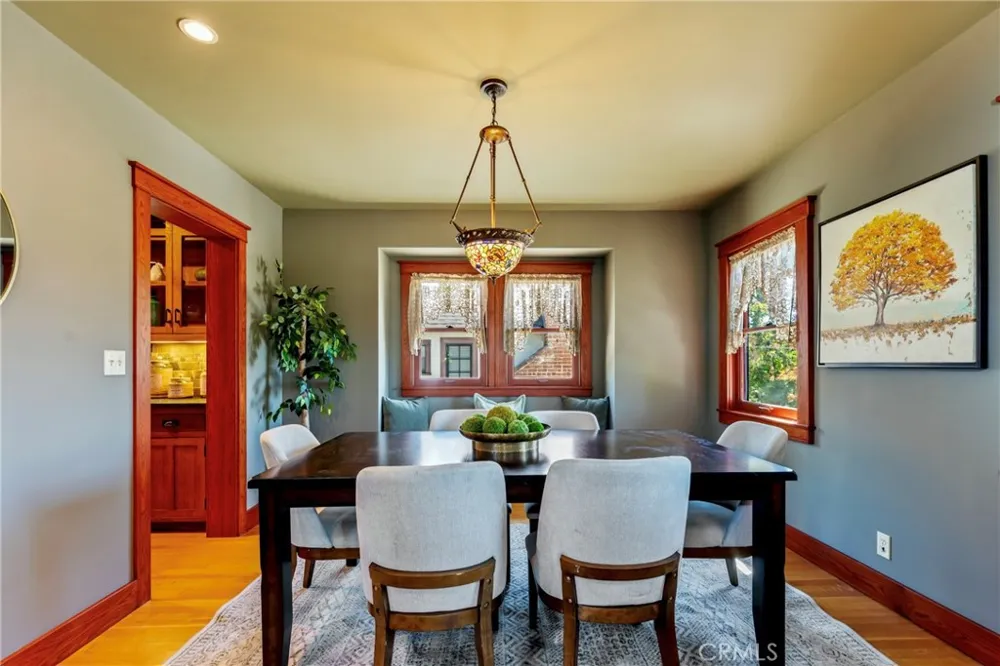 109 E Grandview Sierra Madre, CA 91024