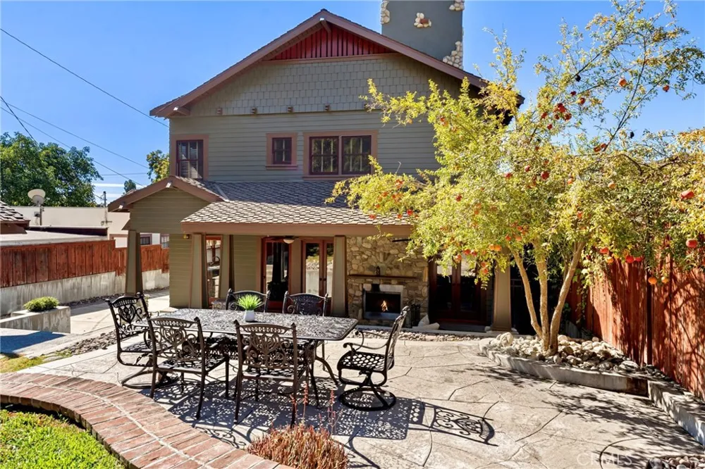 109 E Grandview Sierra Madre, CA 91024
