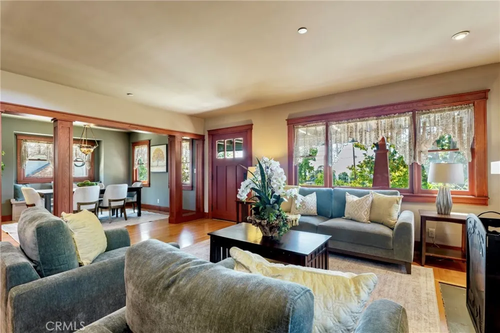 109 E Grandview Sierra Madre, CA 91024