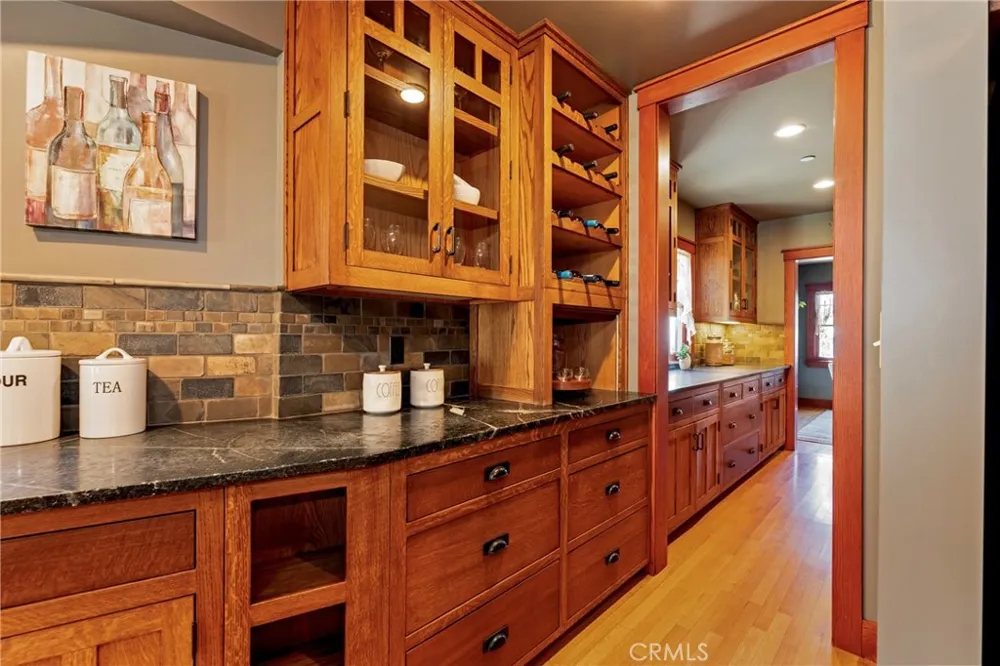 109 E Grandview Sierra Madre, CA 91024