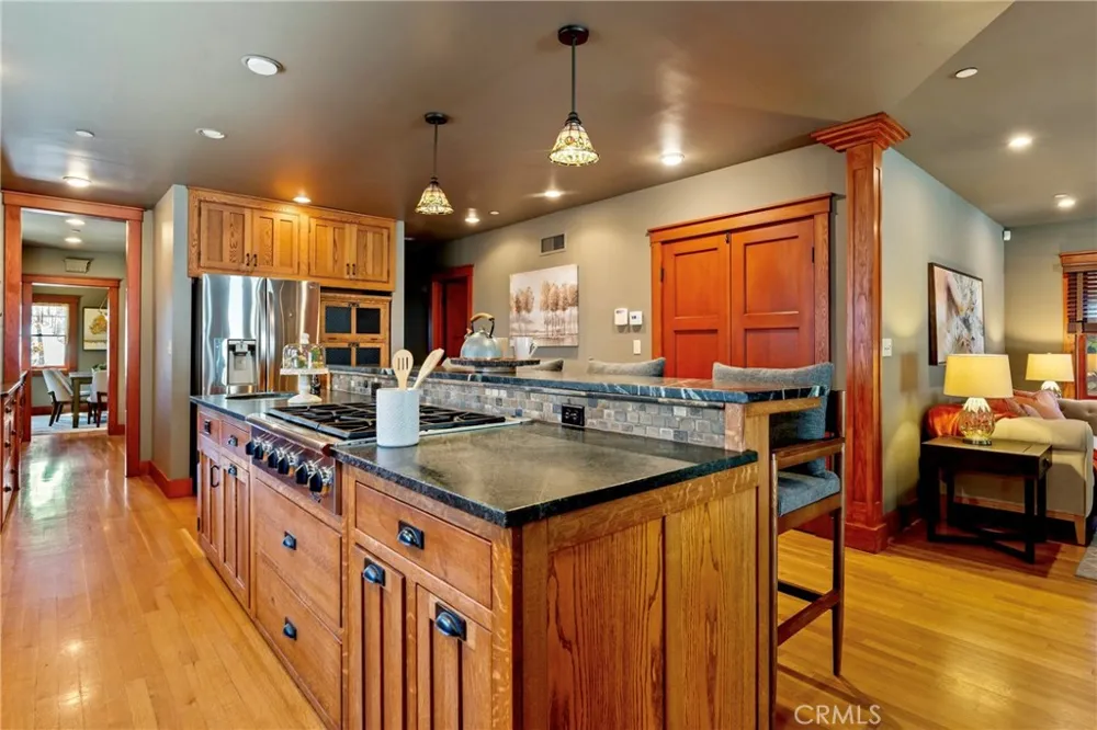 109 E Grandview Sierra Madre, CA 91024