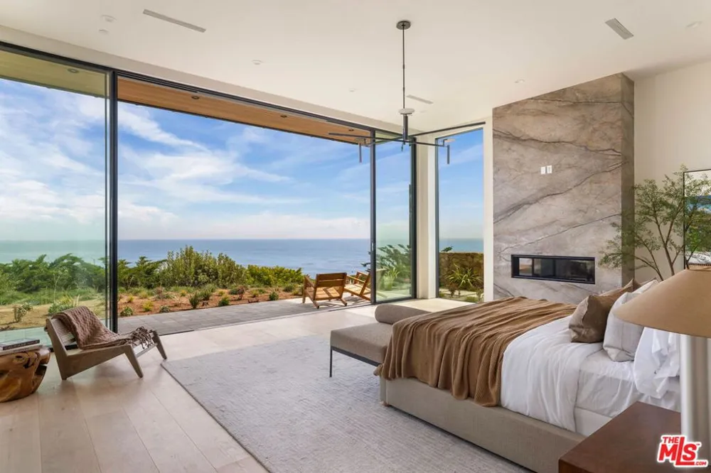 11624 Ellice Street Malibu, CA 90265