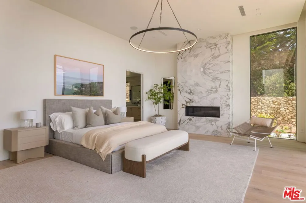 11624 Ellice Street Malibu, CA 90265