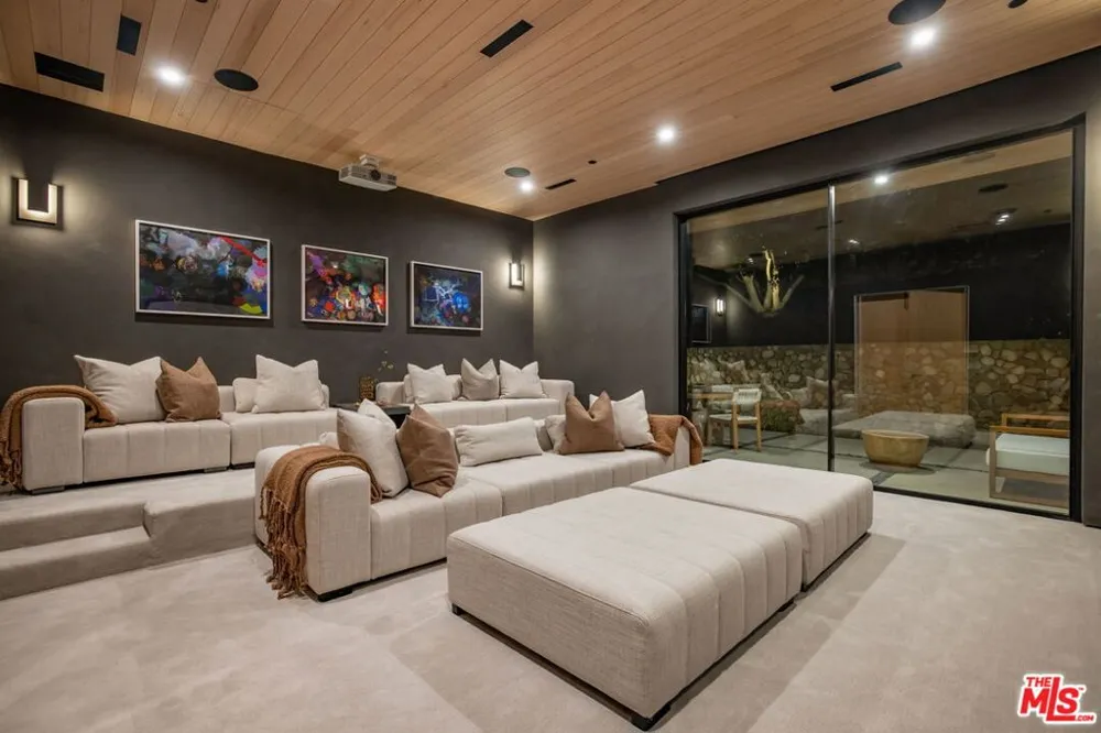 11624 Ellice Street Malibu, CA 90265