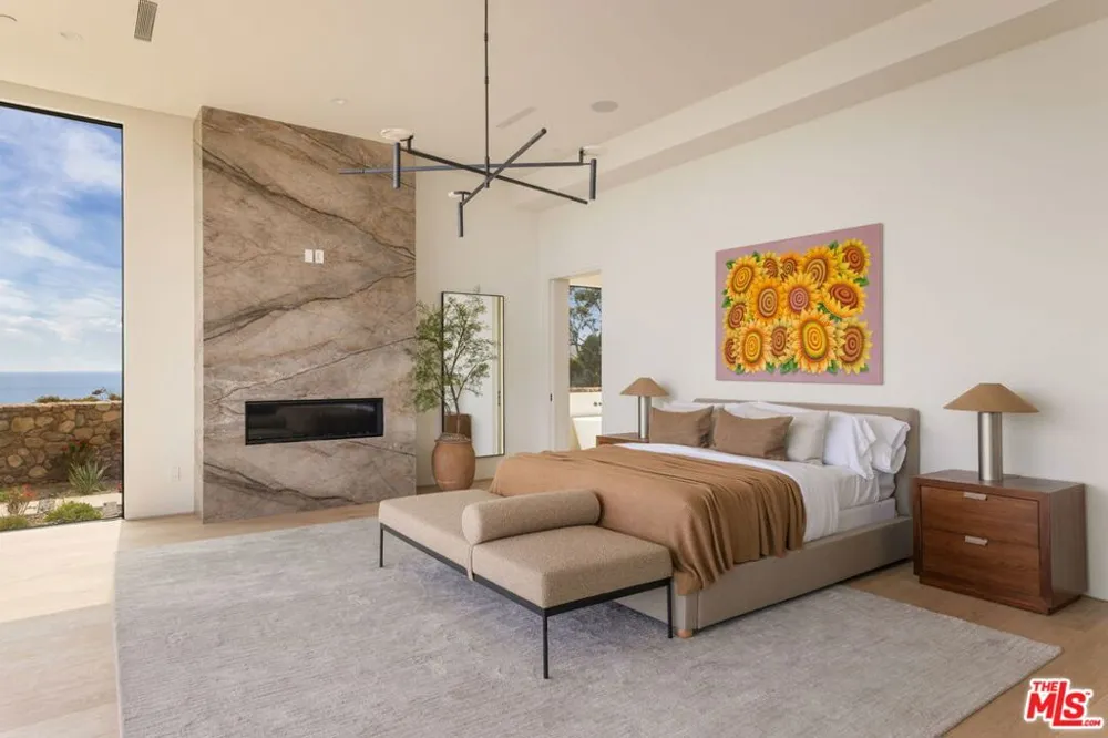 11624 Ellice Street Malibu, CA 90265