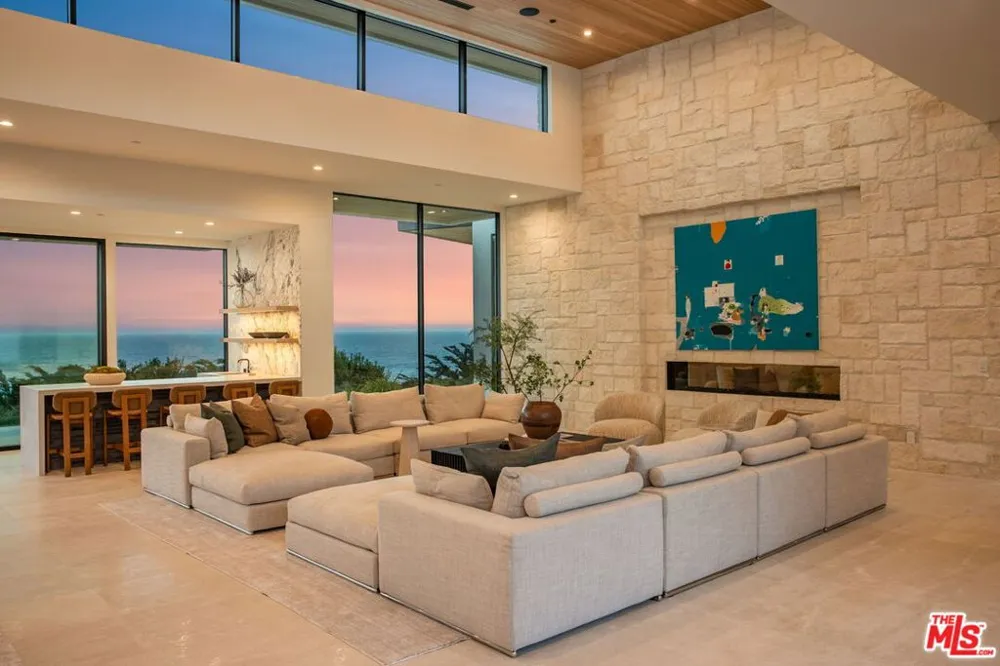 11624 Ellice Street Malibu, CA 90265