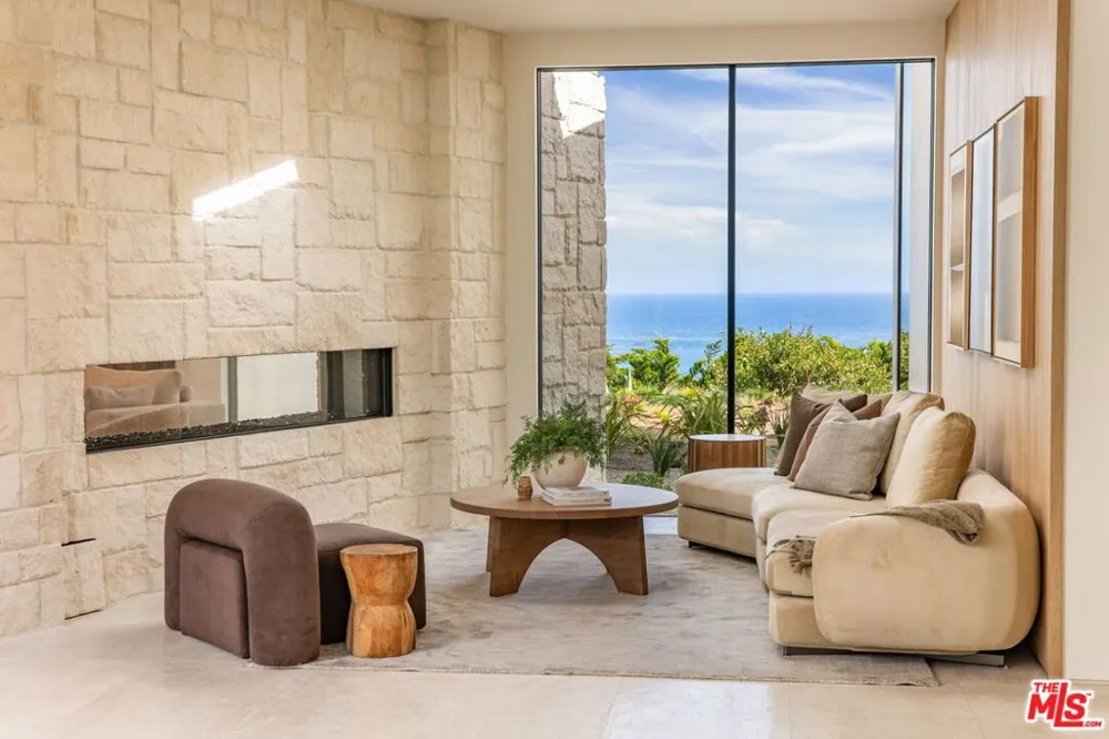 11624 Ellice Street Malibu, CA 90265
