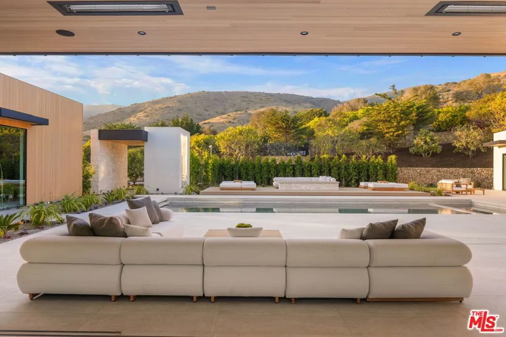 11624 Ellice Street Malibu, CA 90265