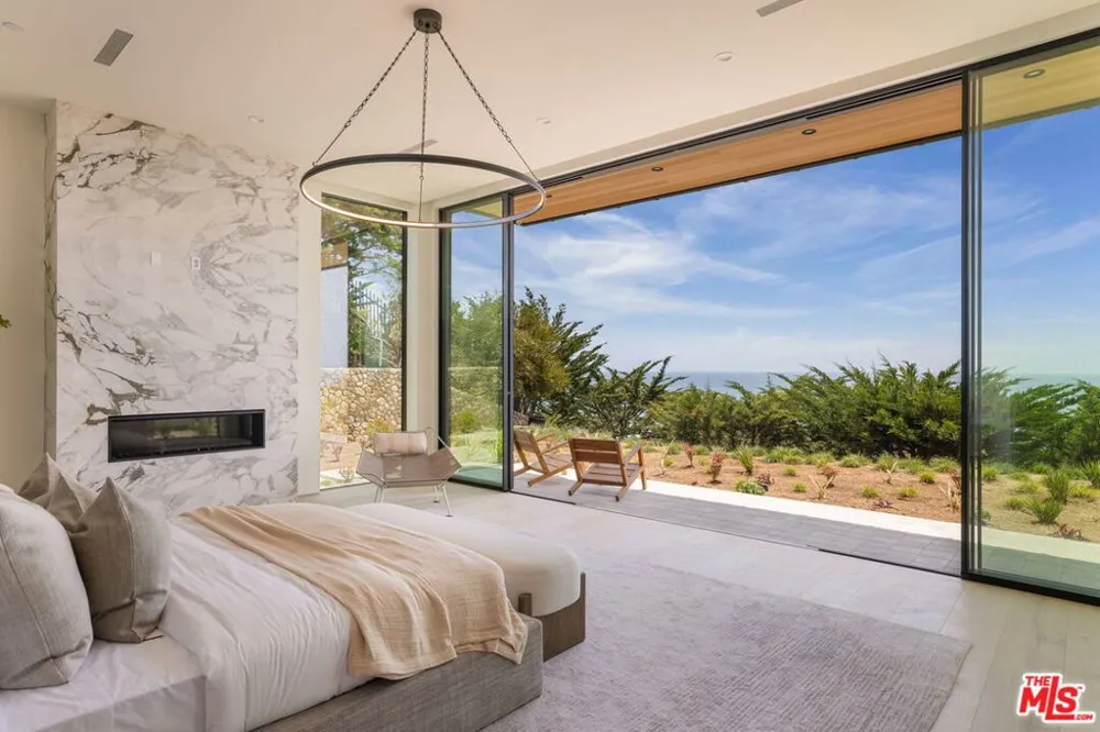 11624 Ellice Street Malibu, CA 90265