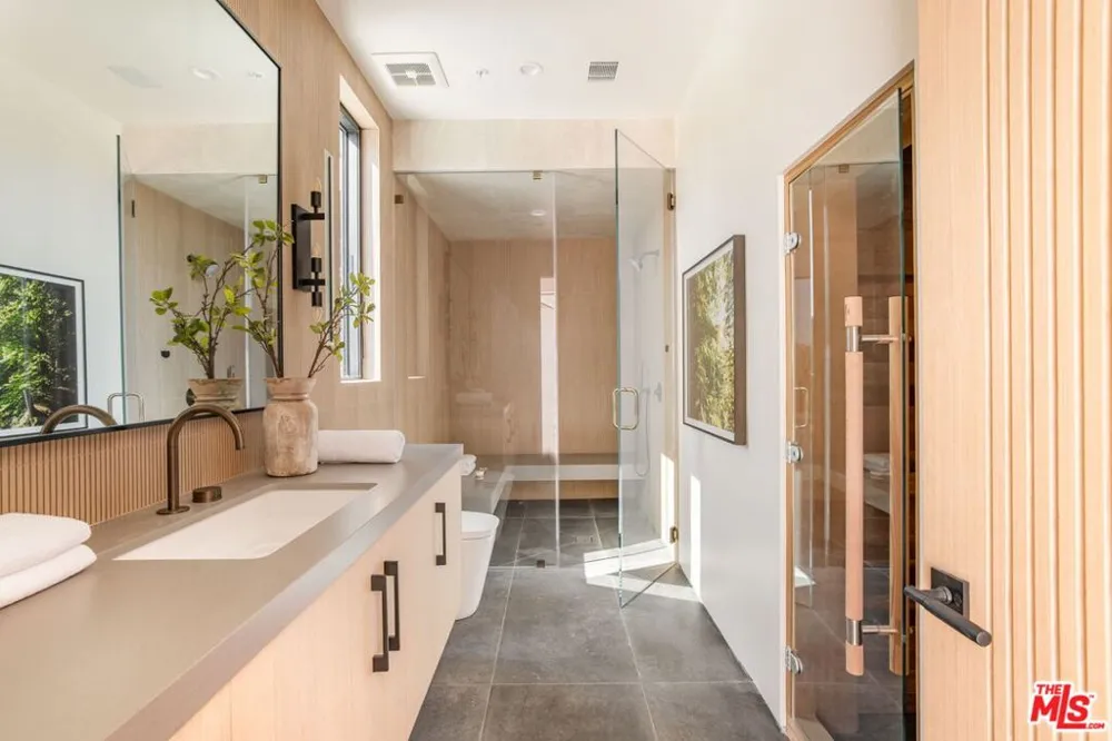 11624 Ellice Street Malibu, CA 90265