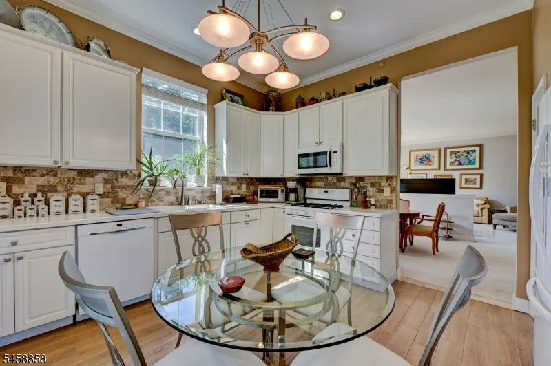 1409 Four Seasons Dr #1409 Unit 1409 Wayne, NJ 07470