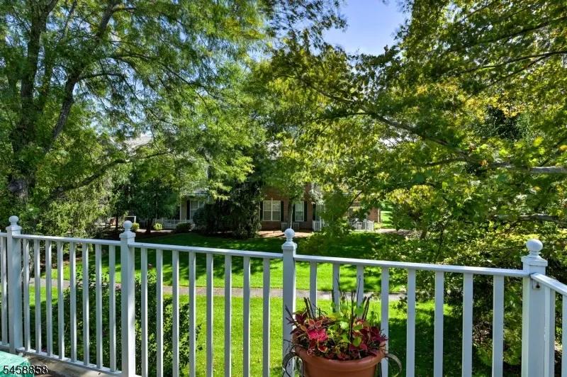 1409 Four Seasons Dr #1409 Unit 1409 Wayne, NJ 07470