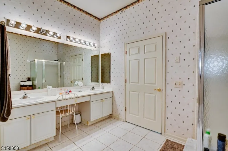 1409 Four Seasons Dr #1409 Unit 1409 Wayne, NJ 07470