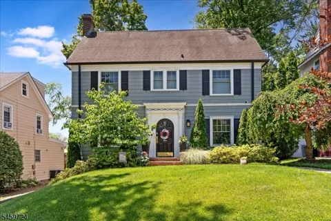 54 Elm St