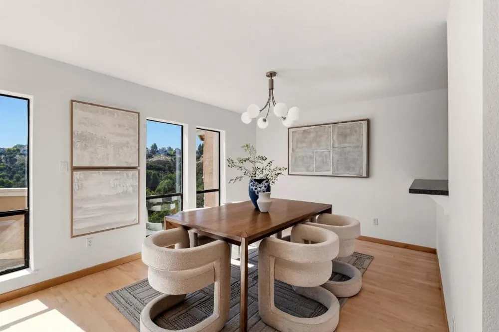 4 Honeysuckle Lane San Carlos, CA 94070