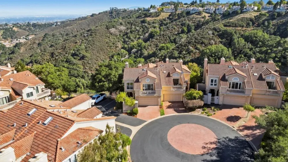 4 Honeysuckle Lane San Carlos, CA 94070