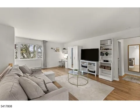 9 Wedgewood Dr #93 Unit 93