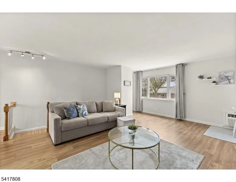 9 Wedgewood Dr #93 Unit 93 Verona, NJ 07044