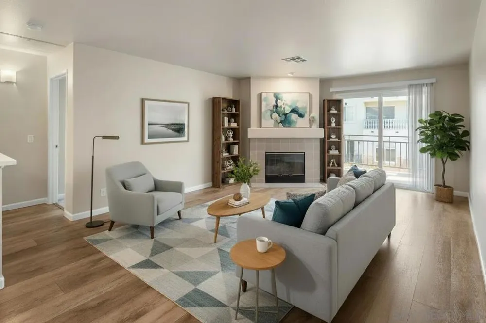 580 Camino de la Reina #321 San Diego, CA 92108