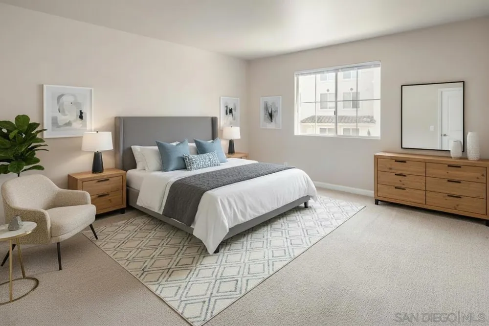 580 Camino de la Reina #321 San Diego, CA 92108