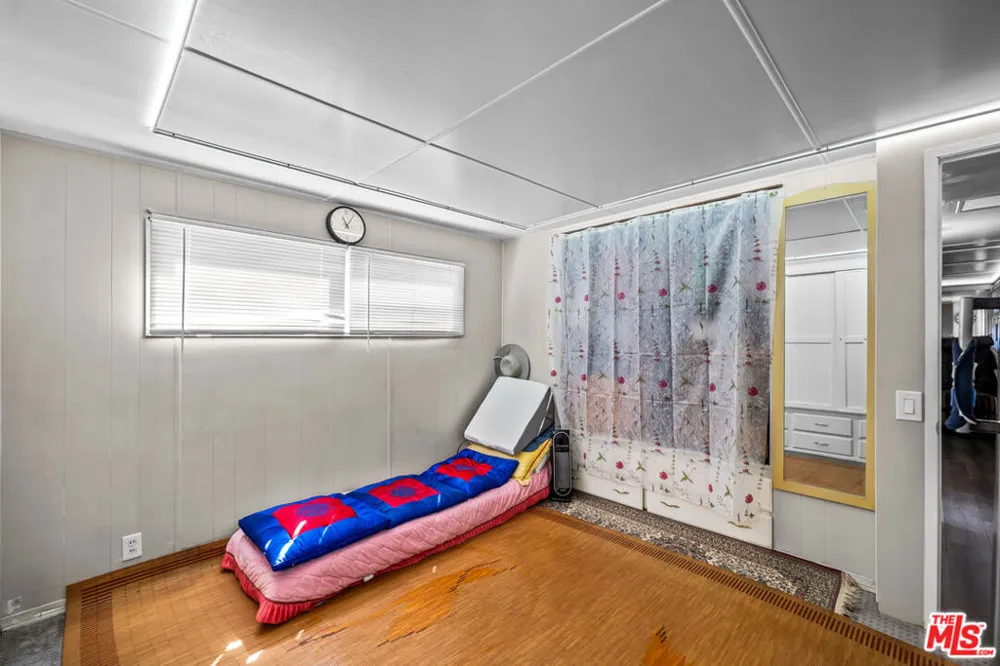 16601 Garfield Ave #116 Paramount, CA 90723