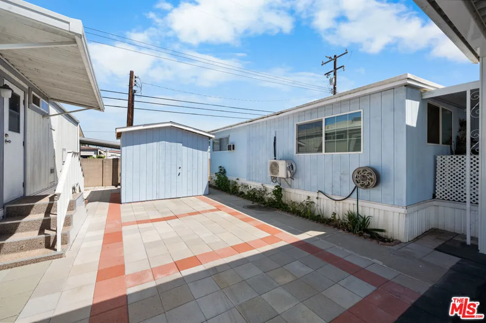 16601 Garfield Ave #116 Paramount, CA 90723
