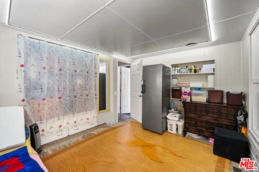 16601 Garfield Ave #116 Paramount, CA 90723