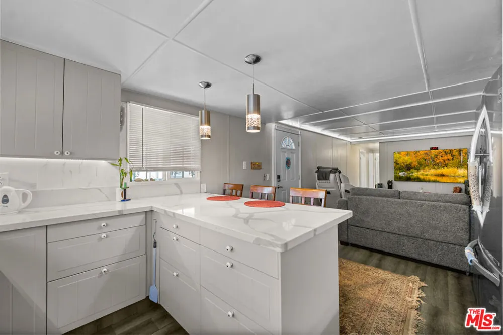 16601 Garfield Ave #116 Paramount, CA 90723