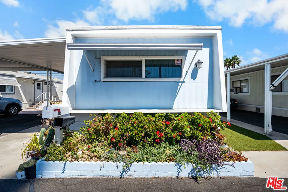 16601 Garfield Ave #116 Paramount, CA 90723