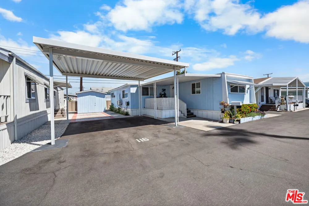 16601 Garfield Ave #116 Paramount, CA 90723