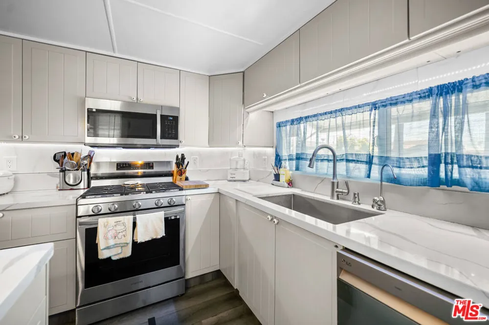 16601 Garfield Ave #116 Paramount, CA 90723