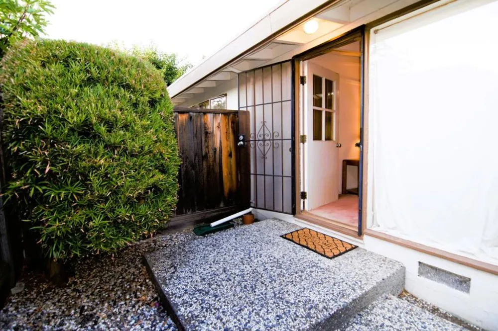 3523 Elmhurst Avenue Santa Clara, CA 95051