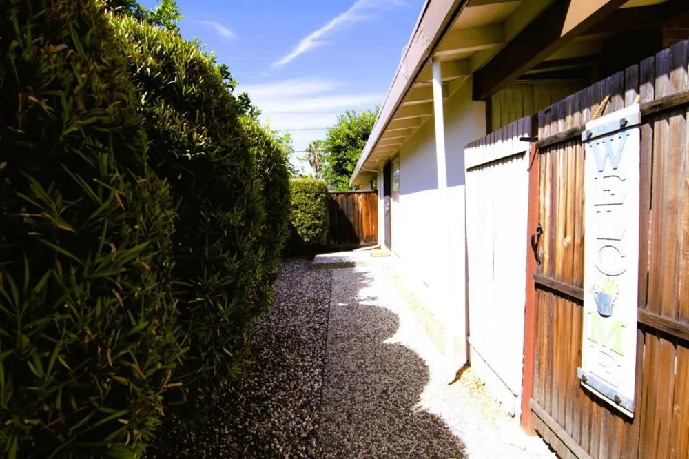3523 Elmhurst Avenue Santa Clara, CA 95051