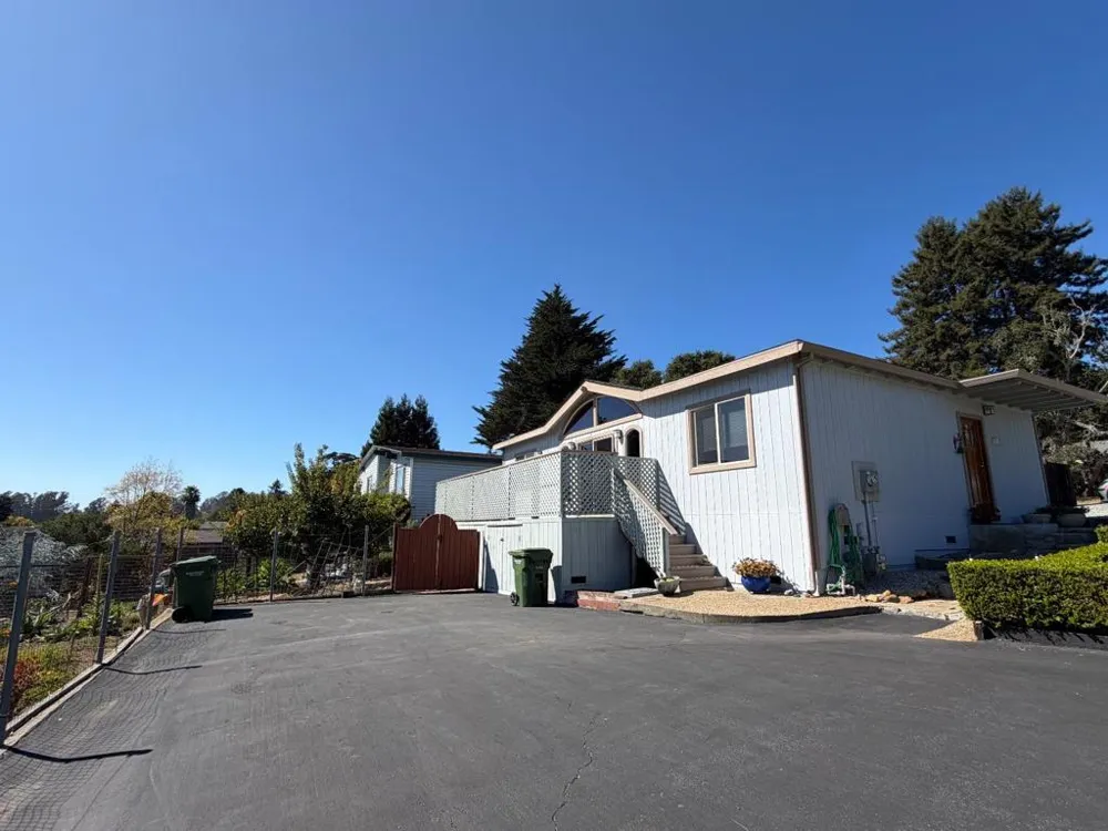 3355 Merrill Road Aptos, CA 95003